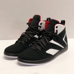 Jordan Flight Legend Mens Sz 10.5 14 new aj1